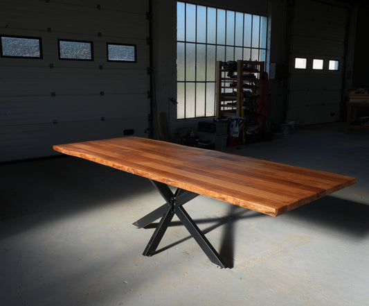 Table à manger "BASTION"